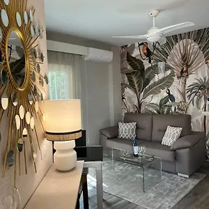 https://cozy-apartment-costa-adeje.tenerifehoteles.net